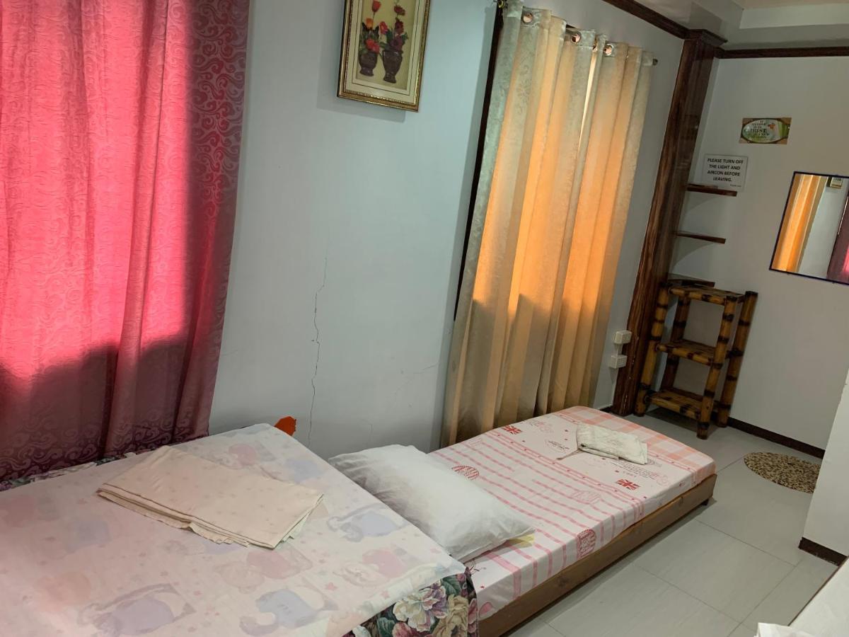 Blessed Inn Annex El Nido Esterno foto