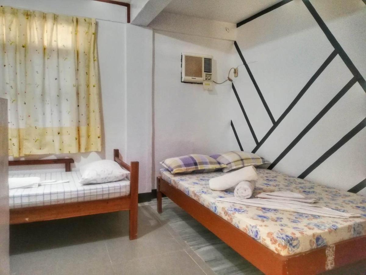 Blessed Inn Annex El Nido Esterno foto
